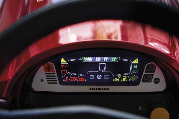 Zahradní traktor Honda HF 2417 HM - Image 2